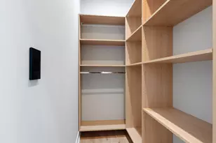 7726 N Eastlake Terrace, Chicago, IL 60626 - Photo 10