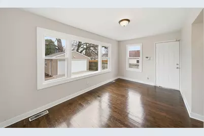 1925 S 22nd Avenue, Maywood, IL 60153 - Photo 8