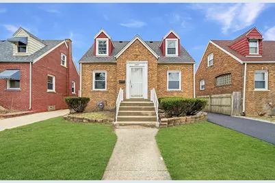 1925 S 22nd Avenue, Maywood, IL 60153 - Photo 1