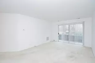 1525 Sander Ct, Wheeling, IL 60090 - Photo 10