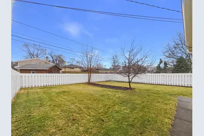 1605 E Frederick Street, Arlington Heights, IL 60004 - Photo 18