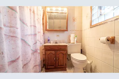 10747 S Avenue H, Chicago, IL 60617 - Photo 14