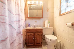 10747 S Avenue H, Chicago, IL 60617 - Photo 14