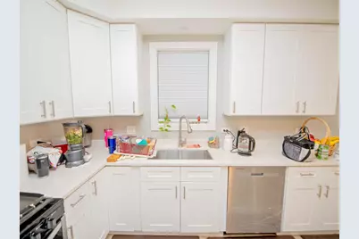 105 N 12th Avenue, Melrose Park, IL 60160 - Photo 8