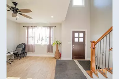 105 N 12th Avenue, Melrose Park, IL 60160 - Photo 6