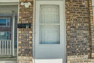 9835 S Harlem Ave, Chicago Ridge, IL 60415 - Photo 1