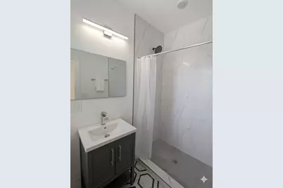 1945 W Augusta Avenue #2W, Chicago, IL 60622 - Photo 6