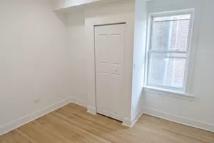 1945 W Augusta Ave, Chicago, IL 60622 - Photo 4