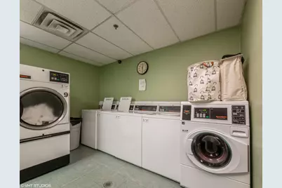 2800 N Pine Grove Avenue #4K, Chicago, IL 60657 - Photo 16