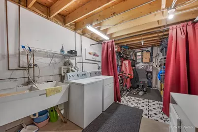 1315 N 17th Avenue, Melrose Park, IL 60160 - Photo 36