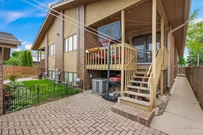 1315 N 17th Avenue, Melrose Park, IL 60160 - Photo 42