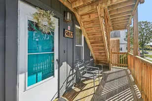 5017 N Meade Ave, Chicago, IL 60630 - Photo 2