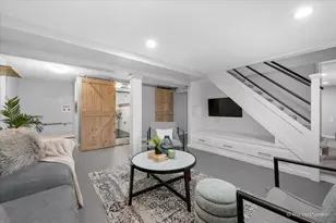 9137 S Chappel Ave, Chicago, IL 60617 - Photo 24