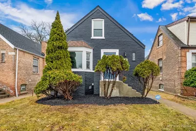 9137 S Chappel Avenue, Chicago, IL 60617 - Photo 1