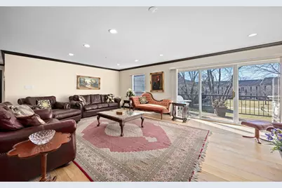 140 Carriage Way Drive #C218, Burr Ridge, IL 60527 - Photo 4