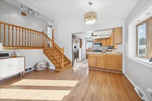 5123 Wolfe Dr, Oak Lawn, IL 60453 - Photo 4