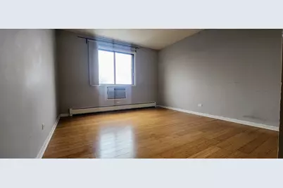 5306 N Cumberland Avenue #507, Chicago, IL 60656 - Photo 6