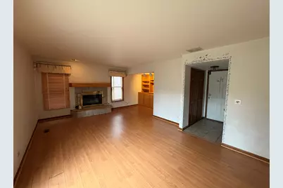 1246 Ardmore Drive, Naperville, IL 60540 - Photo 6