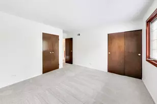 1626 E Barberry Ln, Mount Prospect, IL 60056 - Photo 26