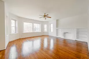 7831 S Kingston Ave, Chicago, IL 60649 - Photo 2