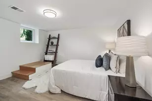 617 S Lombard Ave, Oak Park, IL 60302 - Photo 16