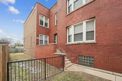 7138 S Prairie Avenue #1, Chicago, IL 60619 - Photo 2