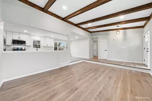 1018 Cassie Dr, Joliet, IL 60435 - Photo 8