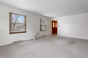 1726 Williamsburg Rd, Rockford, IL 61107 - Photo 14