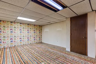 1726 Williamsburg Road, Rockford, IL 61107 - Photo 28