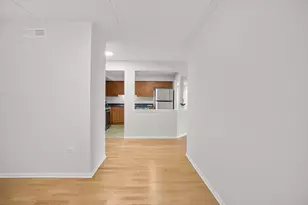 390 S Western Ave, Des Plaines, IL 60016 - Photo 22