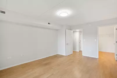 390 S Western Avenue #502, Des Plaines, IL 60016 - Photo 18