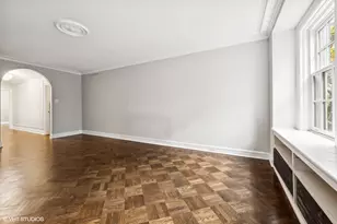 73 E Elm St, Chicago, IL 60611 - Photo 4