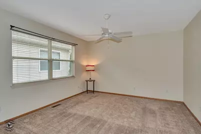 670 S Wellston Lane, Romeoville, IL 60446 - Photo 16