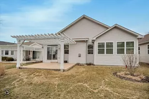 670 S Wellston Ln, Romeoville, IL 60446 - Photo 28