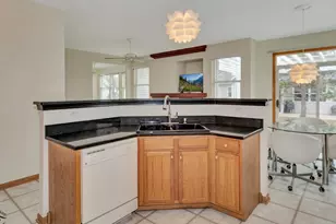 670 S Wellston Ln, Romeoville, IL 60446 - Photo 10