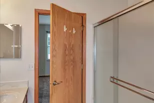 670 S Wellston Ln, Romeoville, IL 60446 - Photo 20