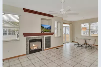 670 S Wellston Lane, Romeoville, IL 60446 - Photo 12