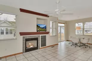 670 S Wellston Ln, Romeoville, IL 60446 - Photo 12