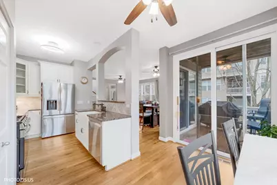 365 Lake Avenue #C, Wauconda, IL 60084 - Photo 12