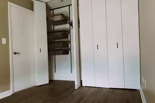 111 W Maple St, Chicago, IL 60610 - Photo 10