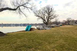 25817 W Cook St, Wauconda, IL 60084 - Photo 34