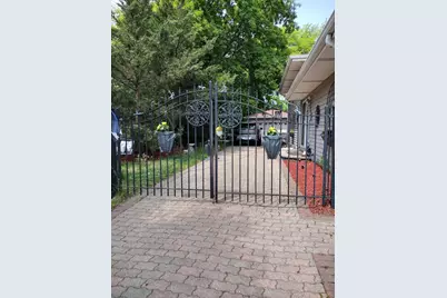 2176 N Westmoreland Drive, Palatine, IL 60074 - Photo 24