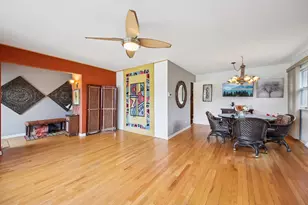 2176 N Westmoreland Dr, Palatine, IL 60074 - Photo 4