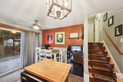 2176 N Westmoreland Drive, Palatine, IL 60074 - Photo 10