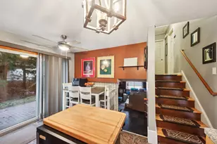 2176 N Westmoreland Dr, Palatine, IL 60074 - Photo 10