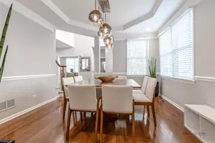 17 Tournament Dr S, Hawthorn Woods, IL 60047 - Photo 8