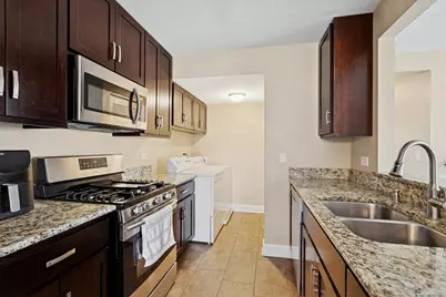 227 Elkhorn Court #D, Bolingbrook, IL 60440 - Photo 6