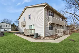 227 Elkhorn Ct, Bolingbrook, IL 60440 - Photo 16
