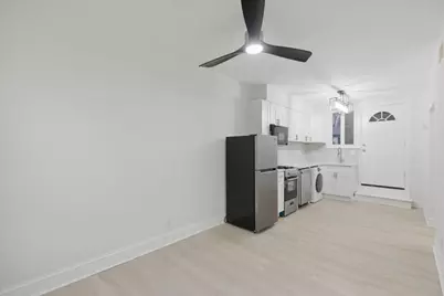 4004 N Bell Avenue #2A, Chicago, IL 60618 - Photo 6