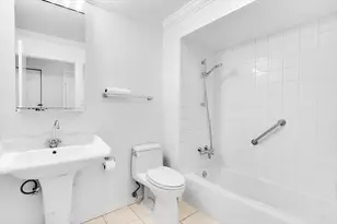 7131 N Caldwell Ave, Chicago, IL 60646 - Photo 32